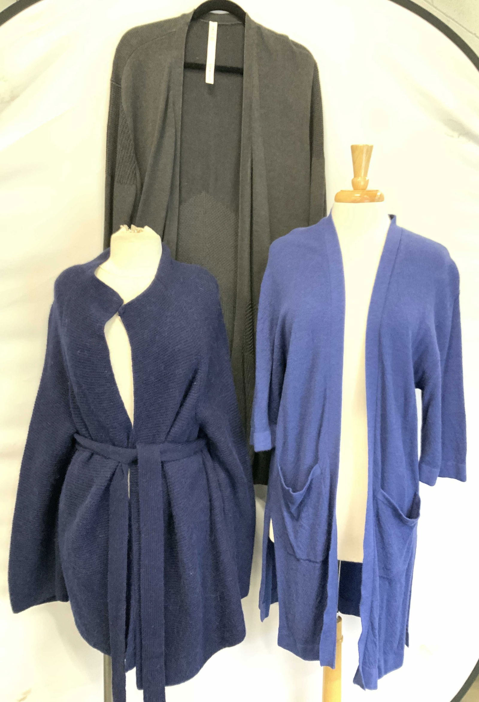 Boden, LULULEMON, Kit Ace Wool Blend Cardigans, 3 (1 of 7)