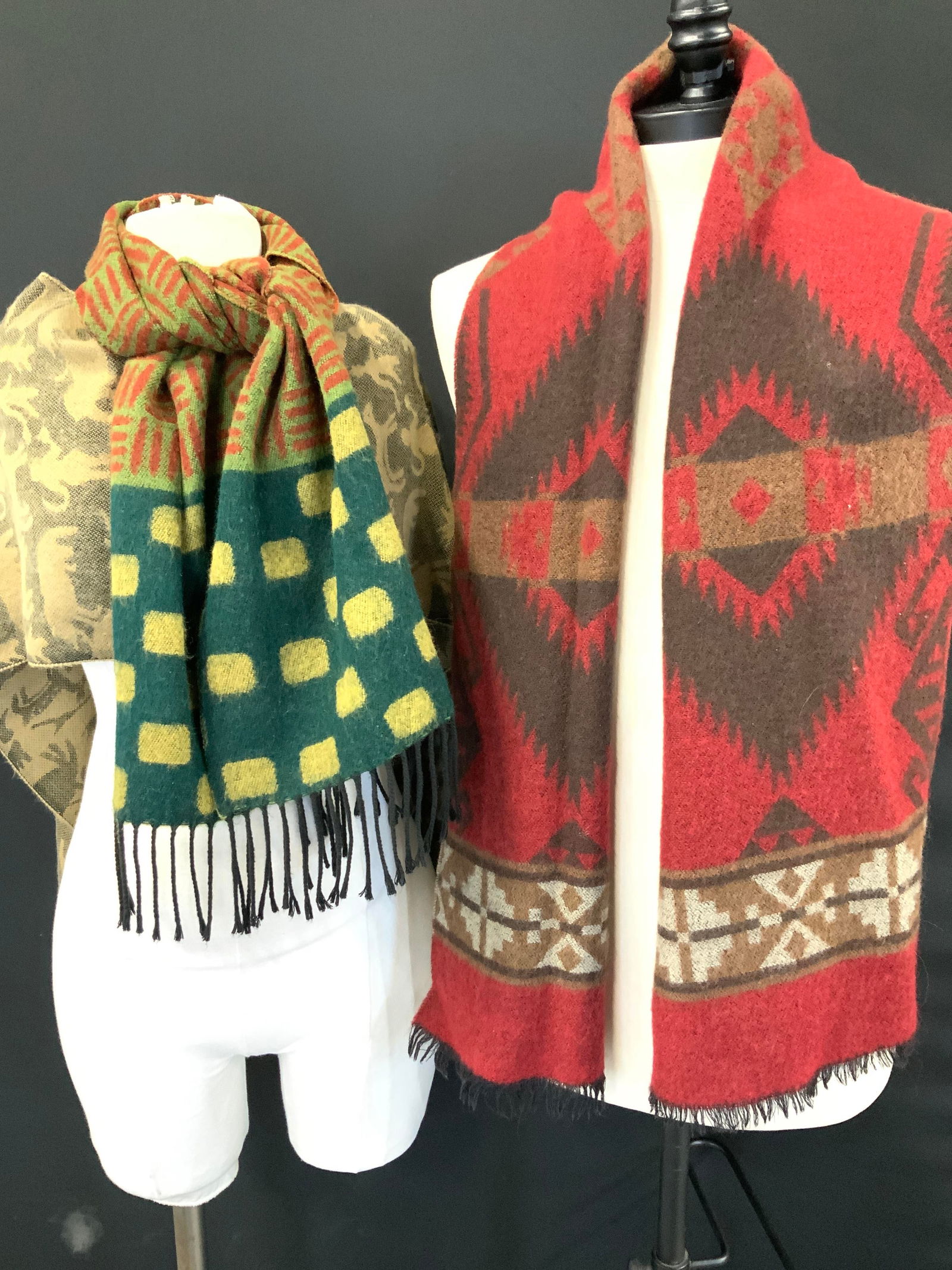 Lot 3 Winter Scarves, Ralph Lauren Wool, Scotland (1 of 6)