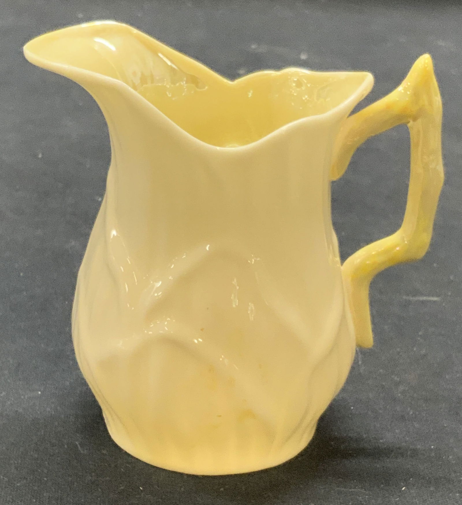 BELLEEK Lustreware Ceramic Creamer Ireland (1 of 6)
