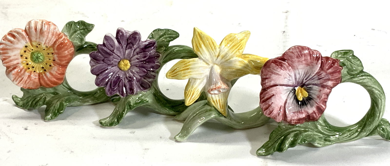 Fitz & Floyd Porcelain Napkin Rings 23, Org Box (1 of 7)