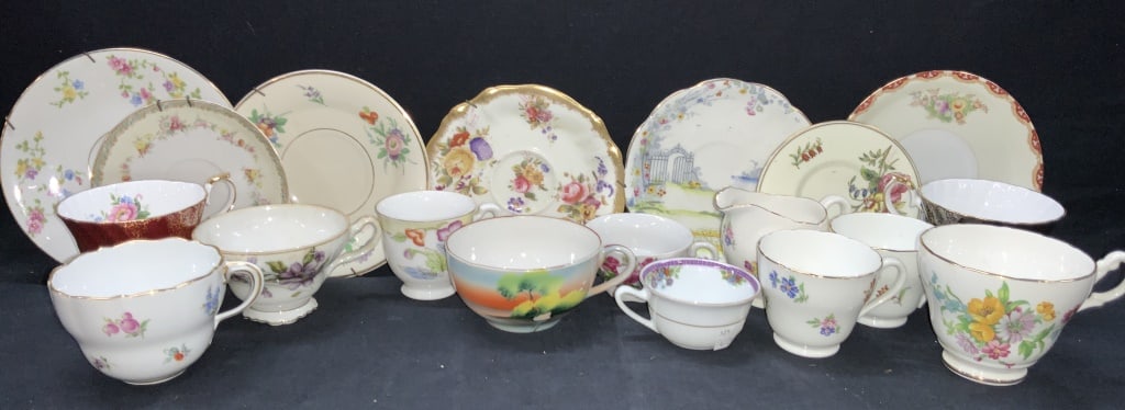 19 Assorted Fine China Table Accessories, ENG, JP: Lot of 19 assorted fine bone China and Porcelain tea cups and saucers. Ranging from Japan, England, Germany and America. One saucer marked Syracuse China, made in America, approximately 5.5 inch diame