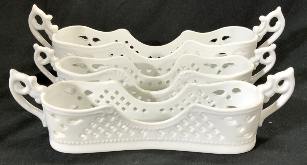 MIKASA MANCHESTER Set 3 Cutlery Caddies (1 of 6)