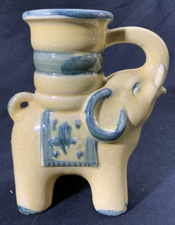 Asian Porcelain Elephant Vase Vessel (1 of 7)