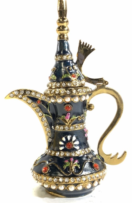 QIFU Middle Eastern Arabic Coffee Pot Pill Box (1 of 6)