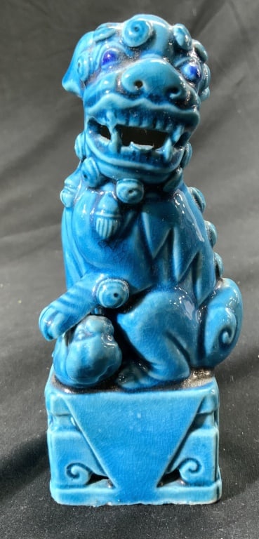Vintage Asian Porcelain Foo Dog Blue (1 of 7)