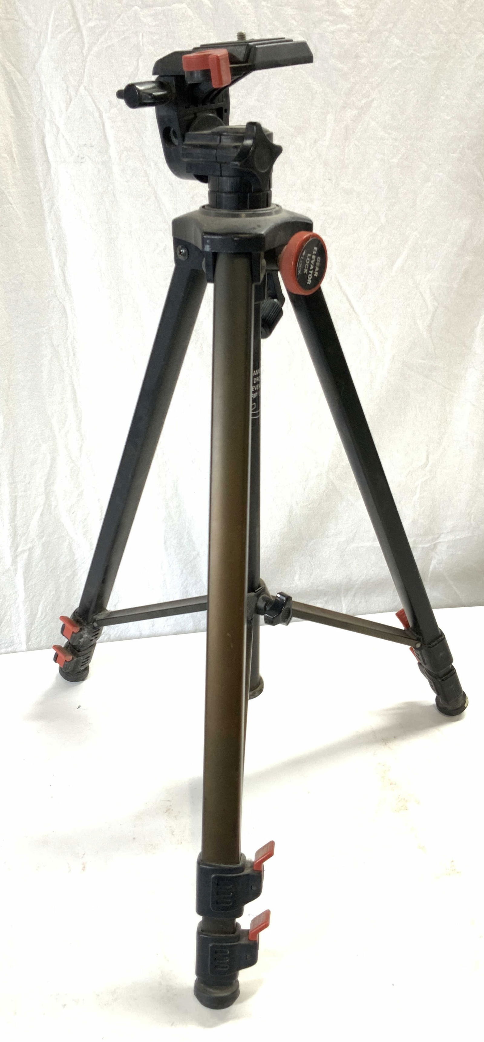 The Stabilizer Camera Tripod W Plate Mount (1 of 8)