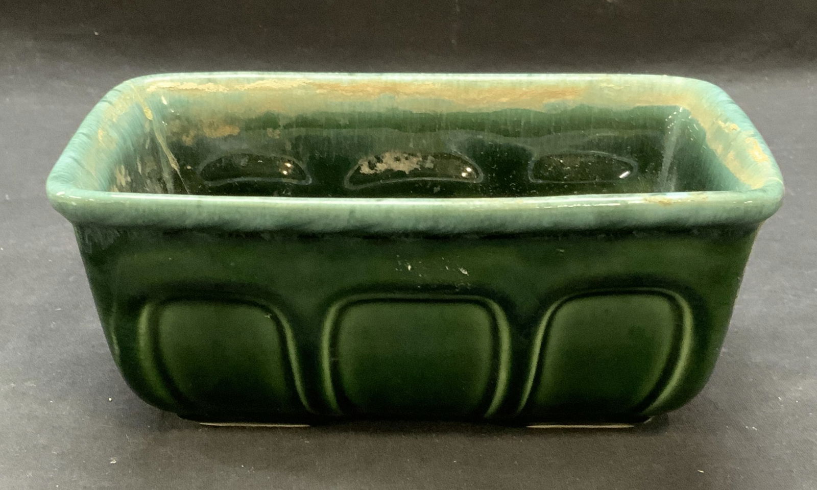 Hull Pottery Green Ceramic Planter, USA (1 of 6)