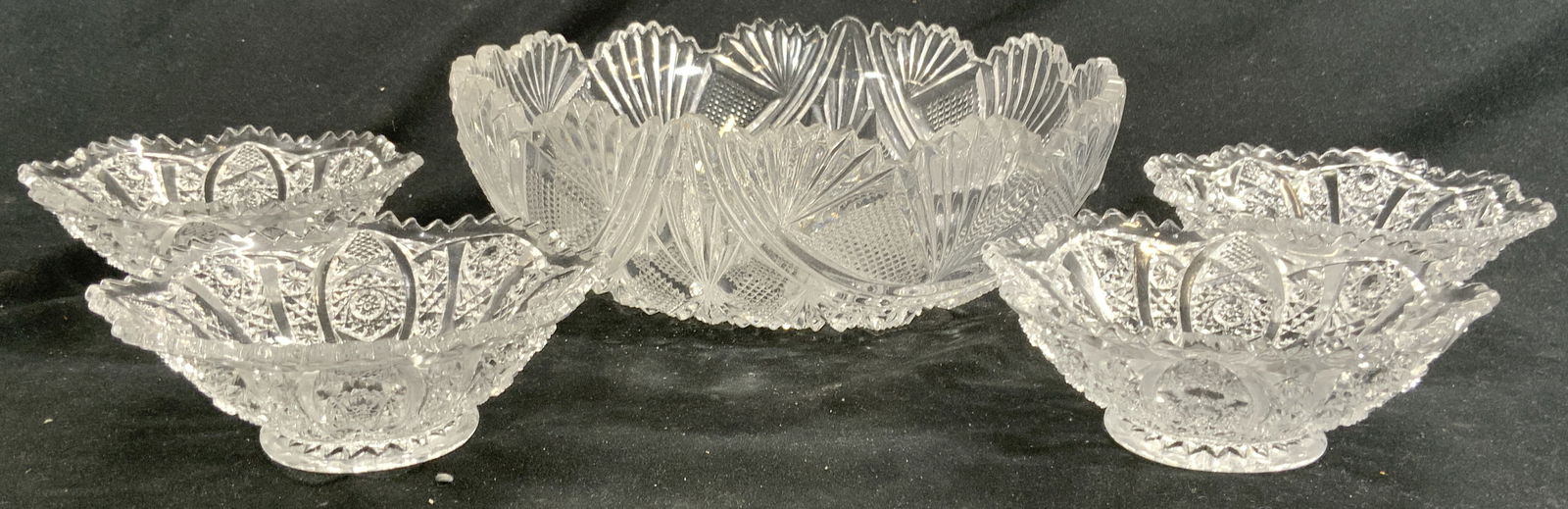 Lot 5 Toothed Serving Bowl & Dishes Vessels (1 of 8)