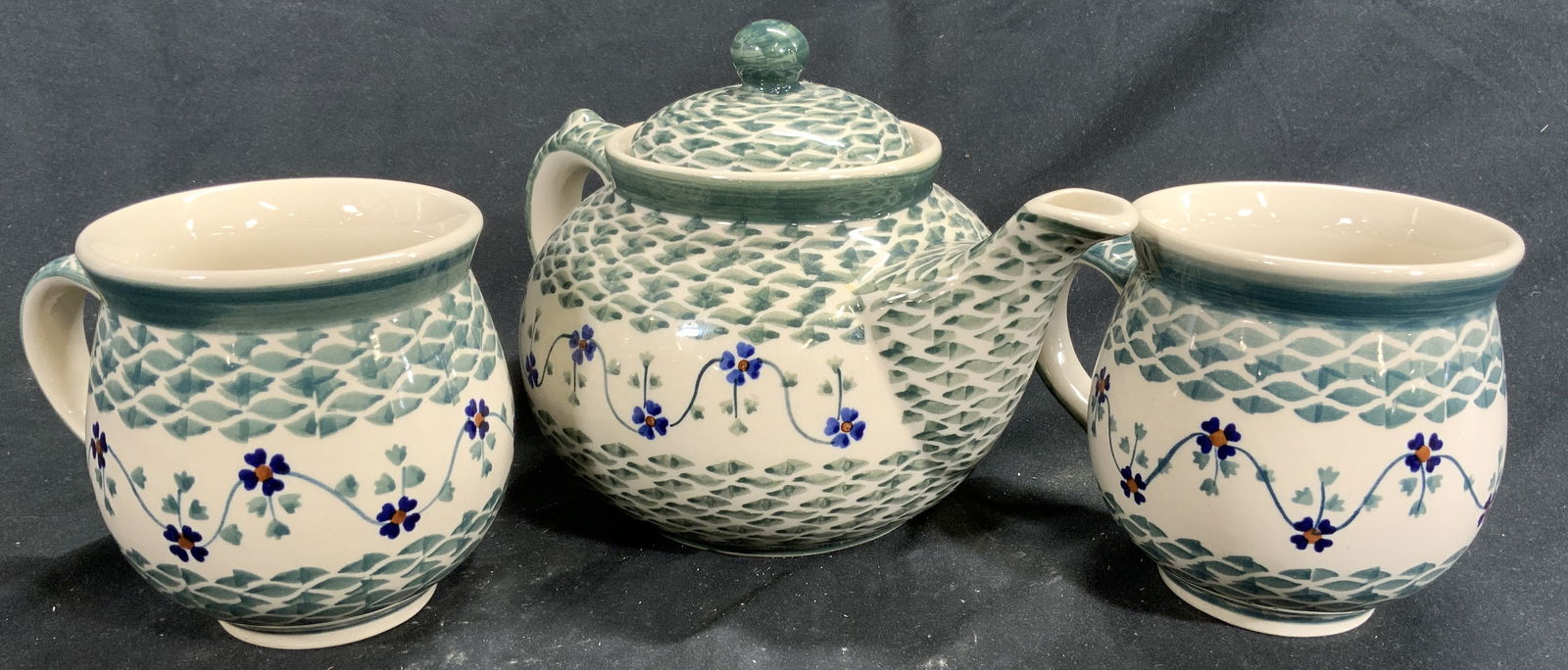 CERAMIKA Z BOLESTAWCA 3 Lidded T Pot & Creamers (1 of 7)