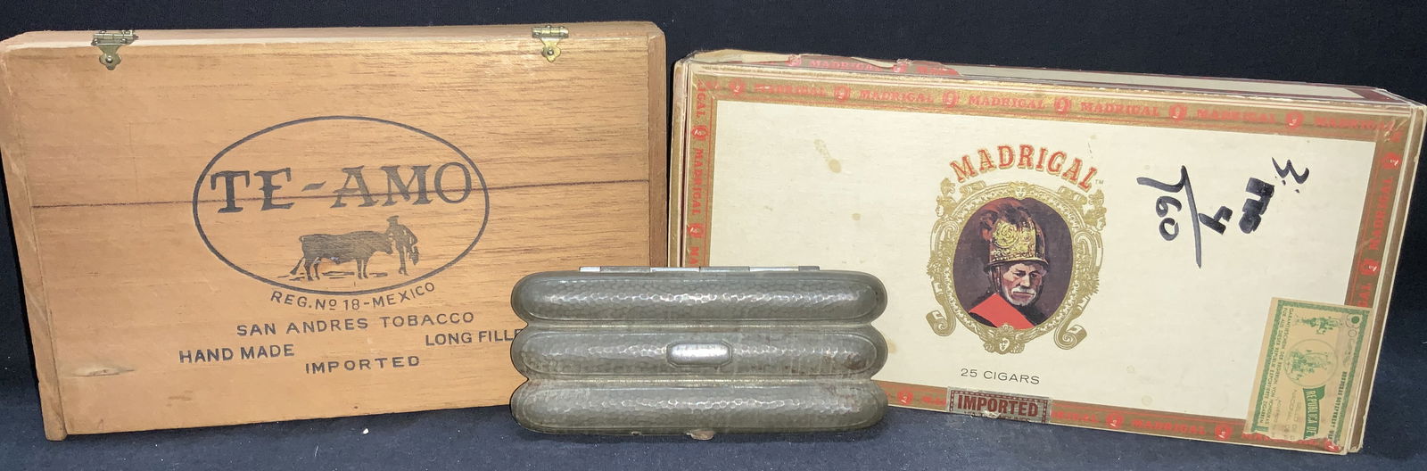 Lot 3 Assorted Cigar Boxes & Holders (1 of 12)