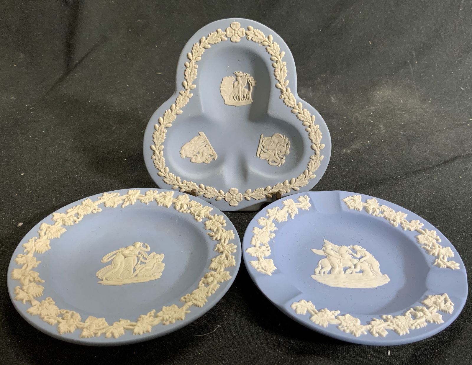 WEDGWOOD Lot 3 Vntg Assorted Trinket Dishes (1 of 8)