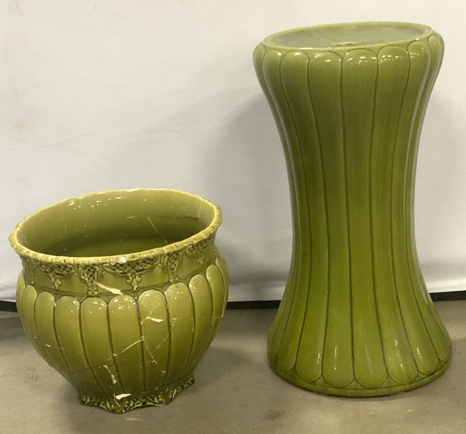 Vtg Green Glaze Ceramic Jardiniere Planter & Stand (1 of 12)