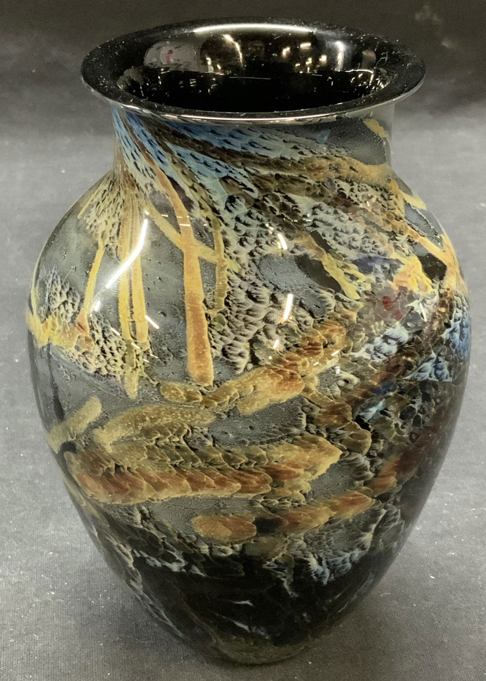 Signed Josh Simpson Art Glass Vase (1 of 6)