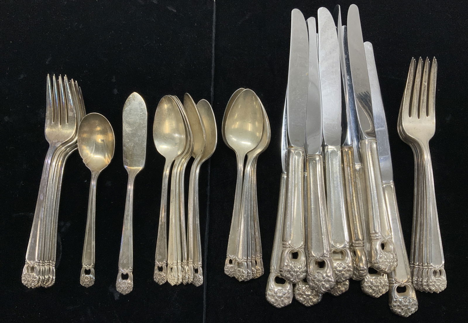 Silver Plate 1847 Rogers Partial Flatware,38 (1 of 6)