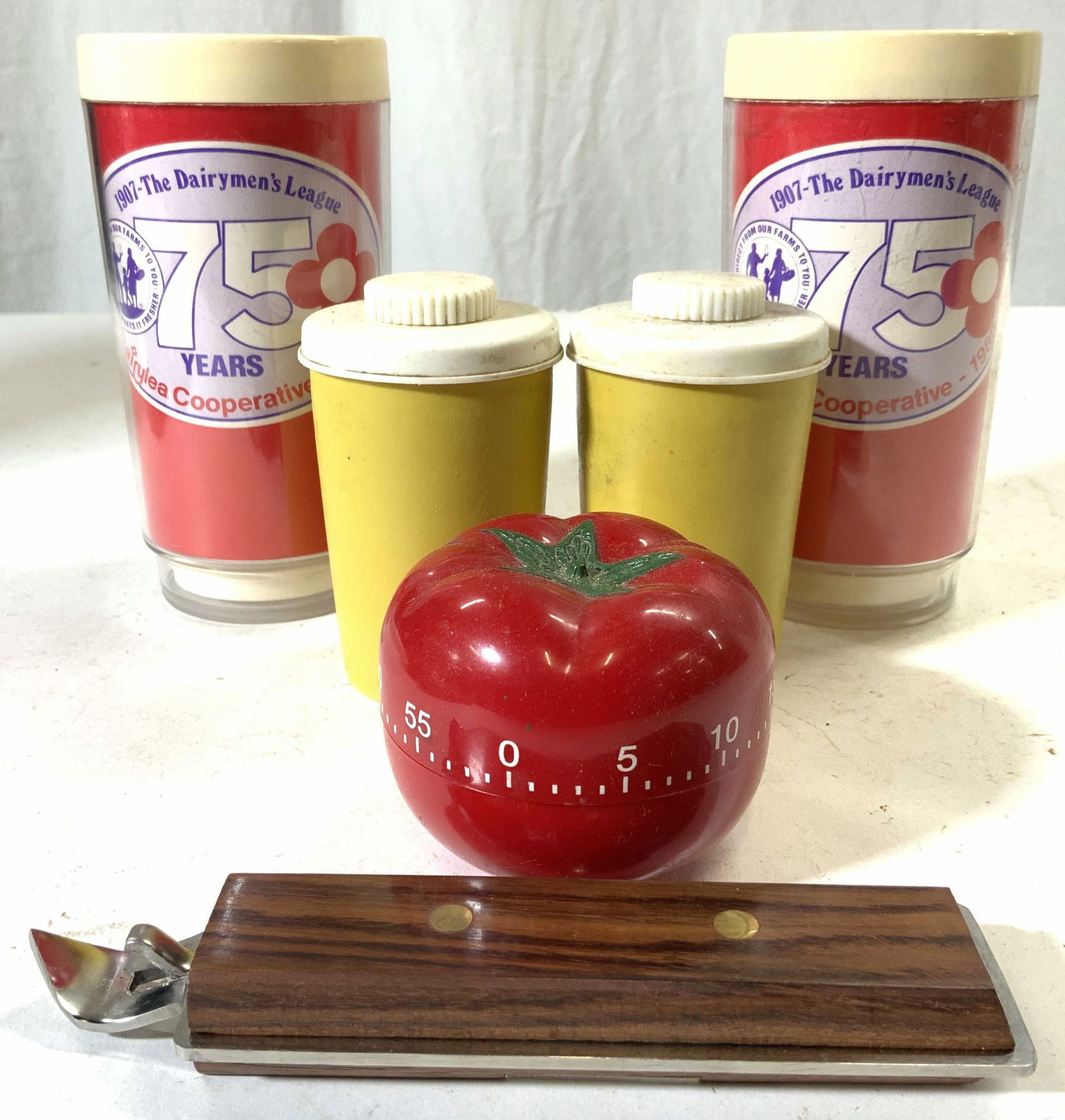 Lot 6 Vintage Kitchenware Accessories (1 of 6)