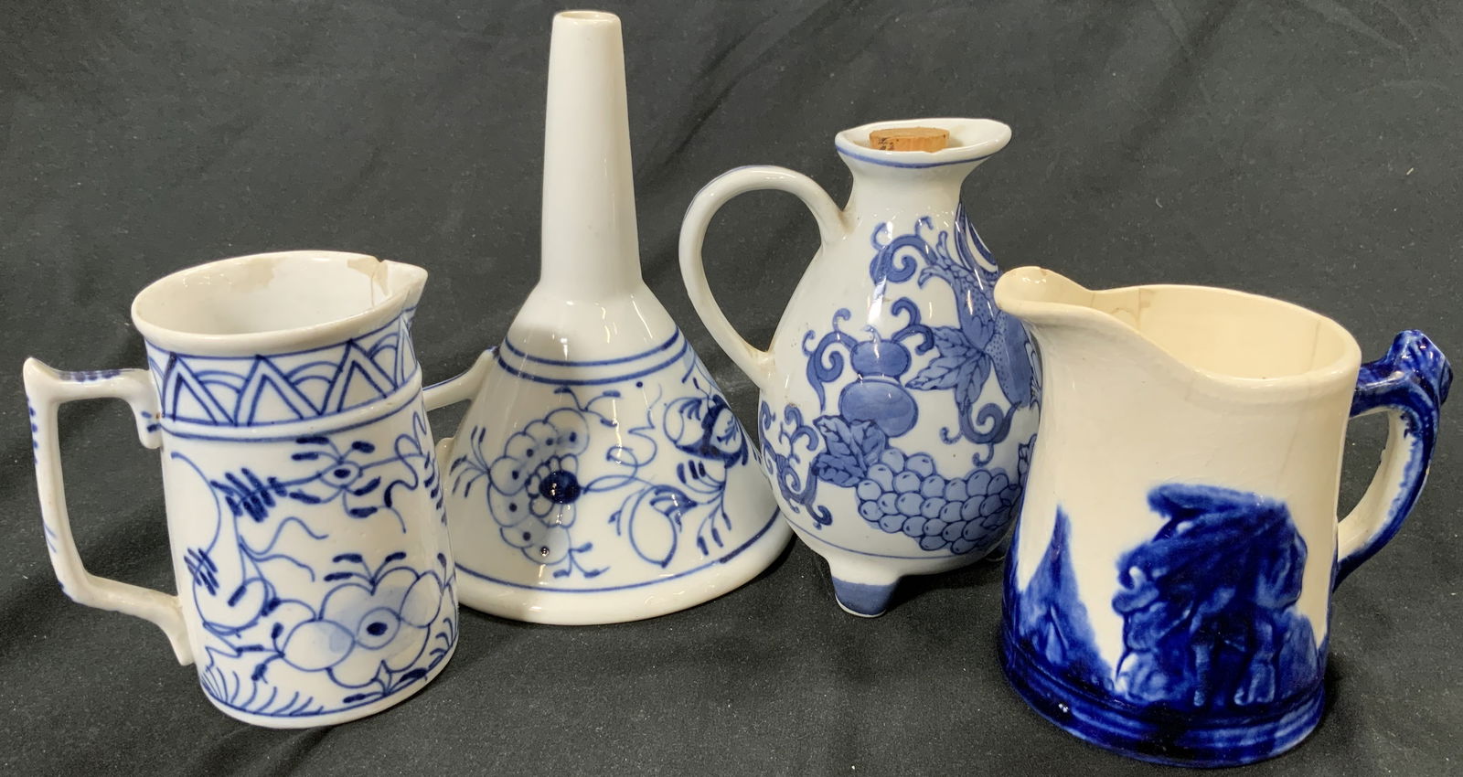 Lot 4 Vintage Assorted Porcelain Vessels & Funnel (1 of 8)