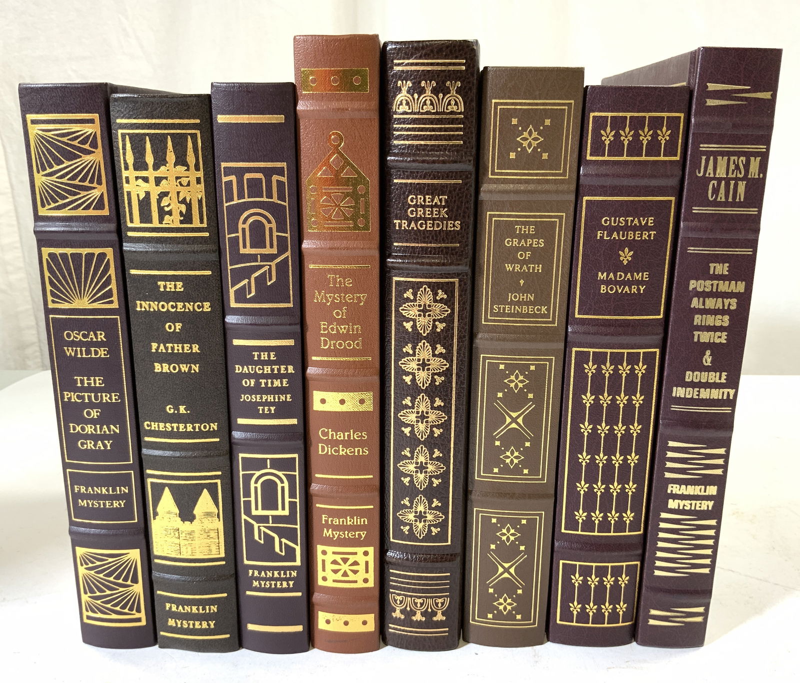 Lot 8 Vintage Books Charles Dickens, James Cain (1 of 13)