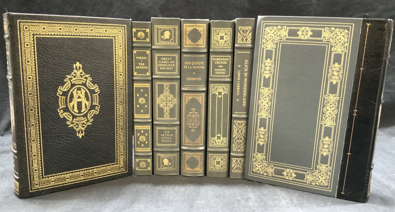 7 VNTG Alice In Wonderland, Sherlock Holmes & More (1 of 16)