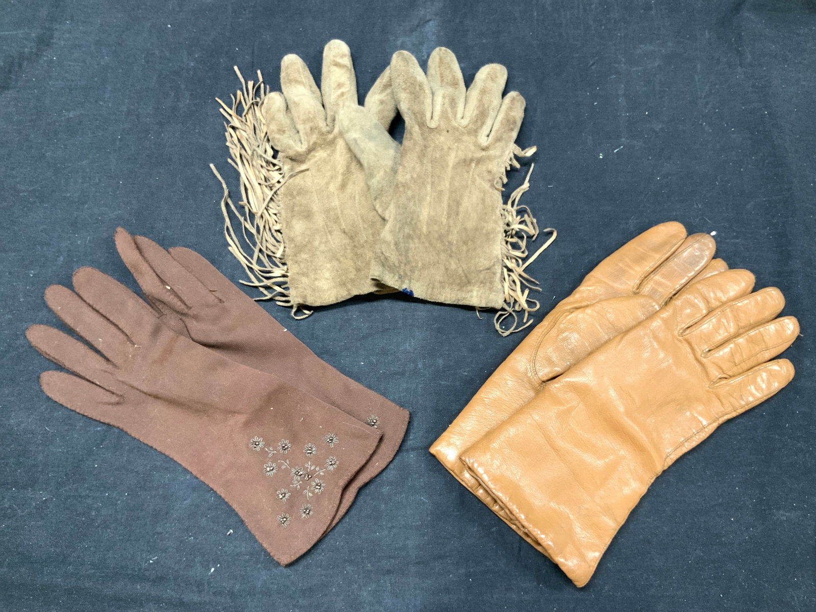 3 Pairs Cotton, Wool & Leather Gloves (1 of 13)