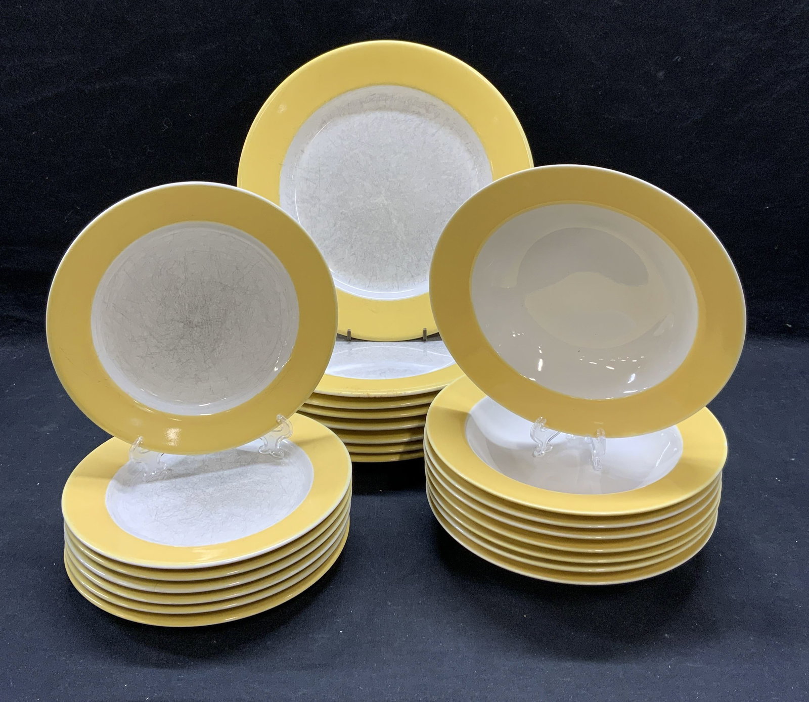 Set 23 Vintage Yellow Stoneware Dinnerware (1 of 7)
