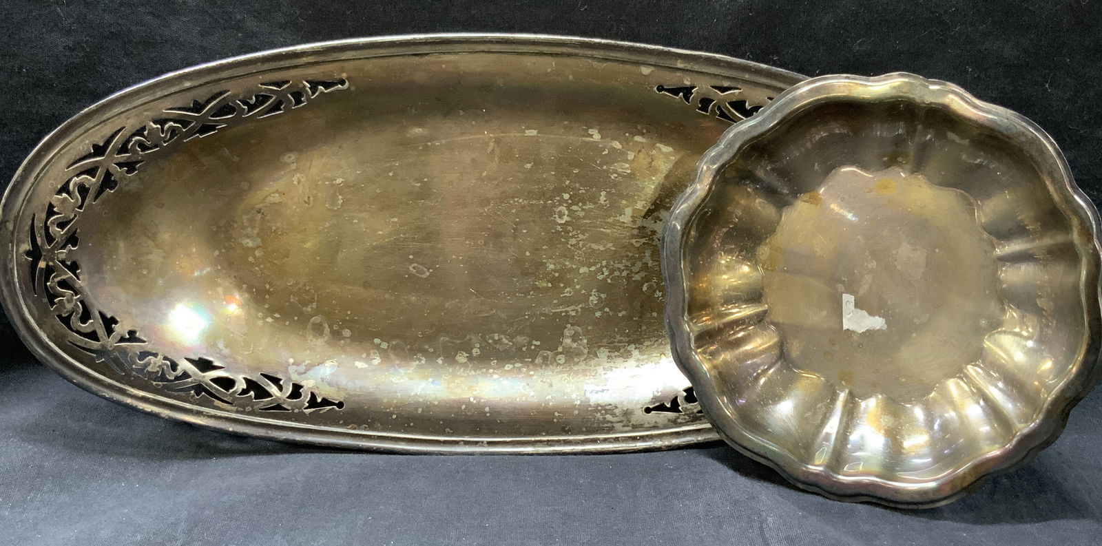 2 Meridens & Oneida Silver Plate Platter & Bowl (1 of 9)