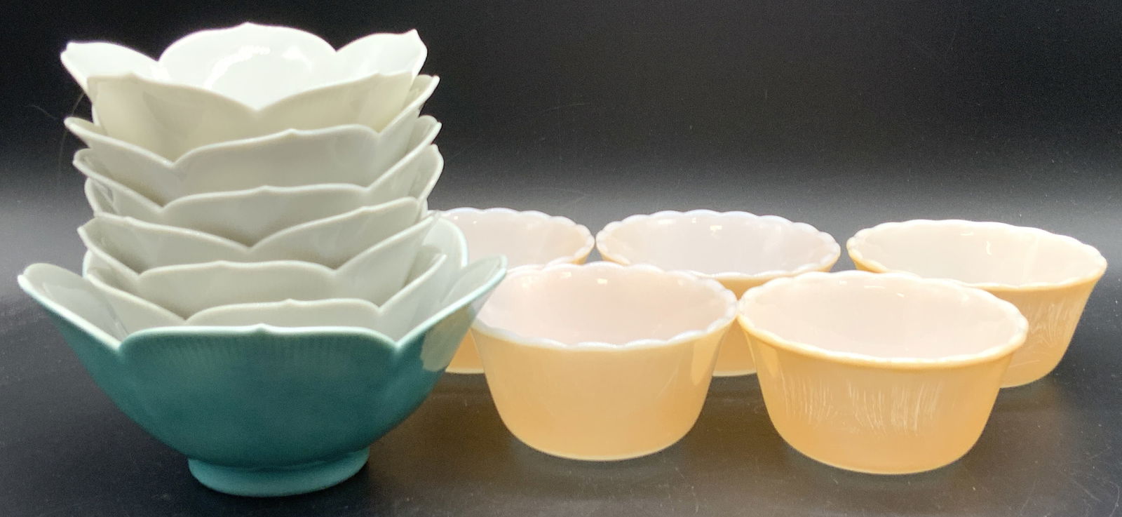 12 Lustrous Glass & Ceramic Bowls, FIRE KING &more (1 of 10)