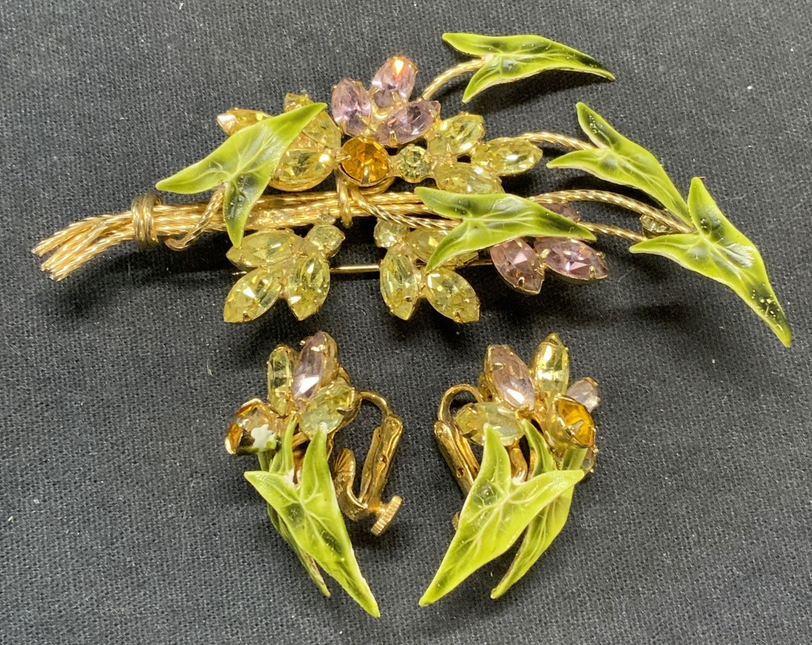2 Vtg VENDOME Floral Earring & Brooch Set (1 of 10)