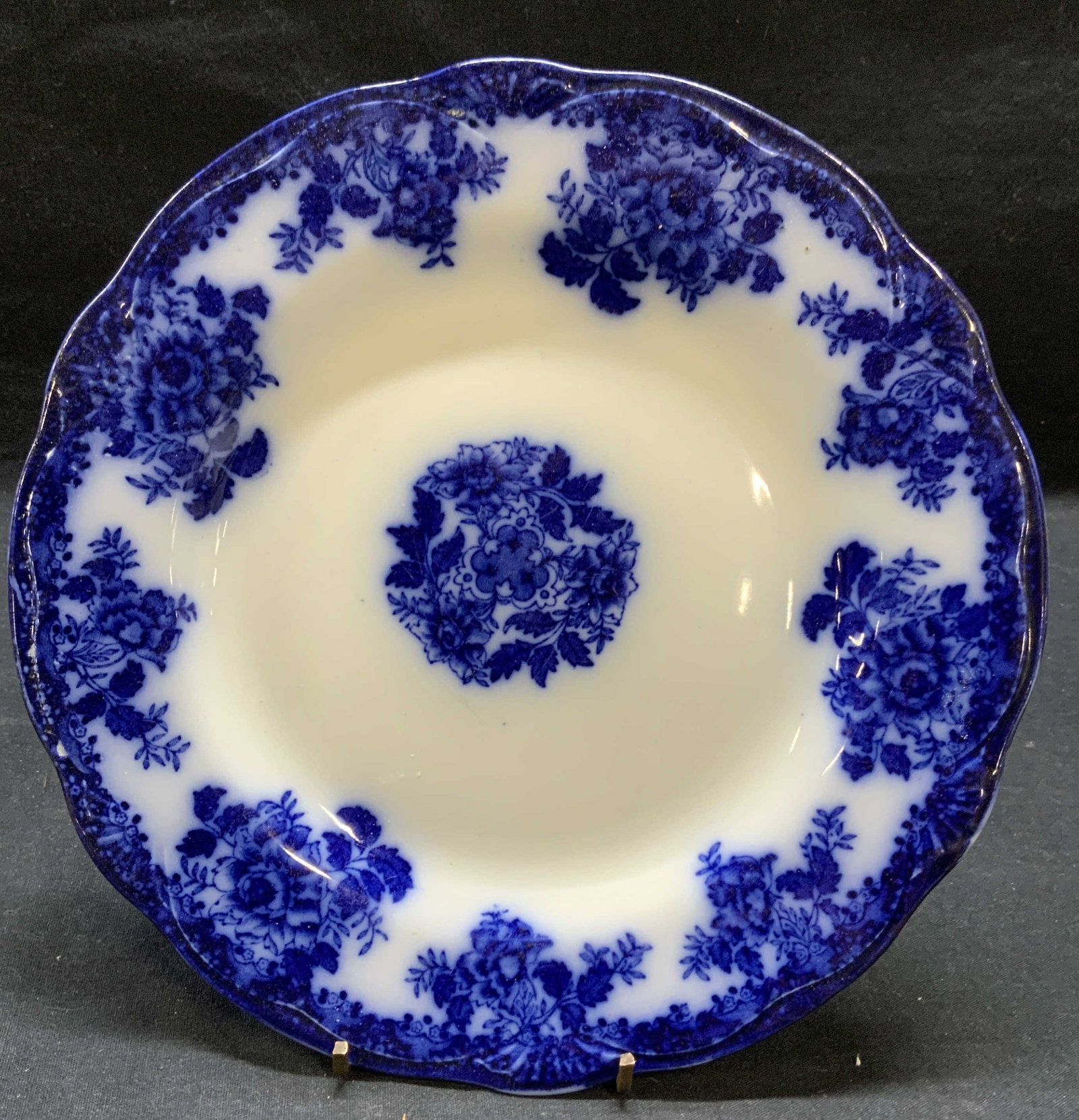 Antique New Wharf Pottery Waldorf Plate England: Antique New Wharf Pottery semi porcelain plate in Waldorf pattern. Antique circa 1890. Measures approx. 9.75 inches diameter. Trademarked to underside. Made in England. Some surface wear consistent wi