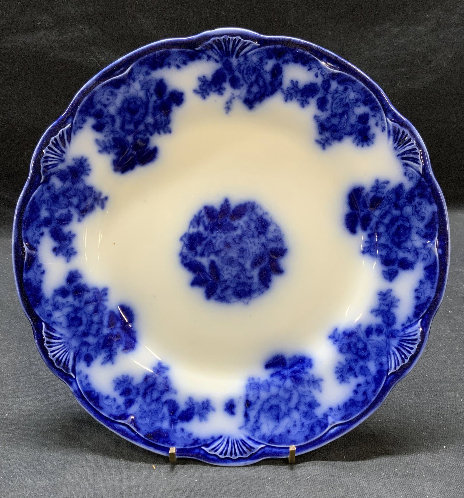 Antique New Wharf Pottery Waldorf Plate England: Antique New Wharf Pottery semi porcelain plate in Waldorf pattern. Antique circa 1890. Measures approx. 9.75 inches diameter. Trademarked to underside. Made in England. Some surface wear consistent wi