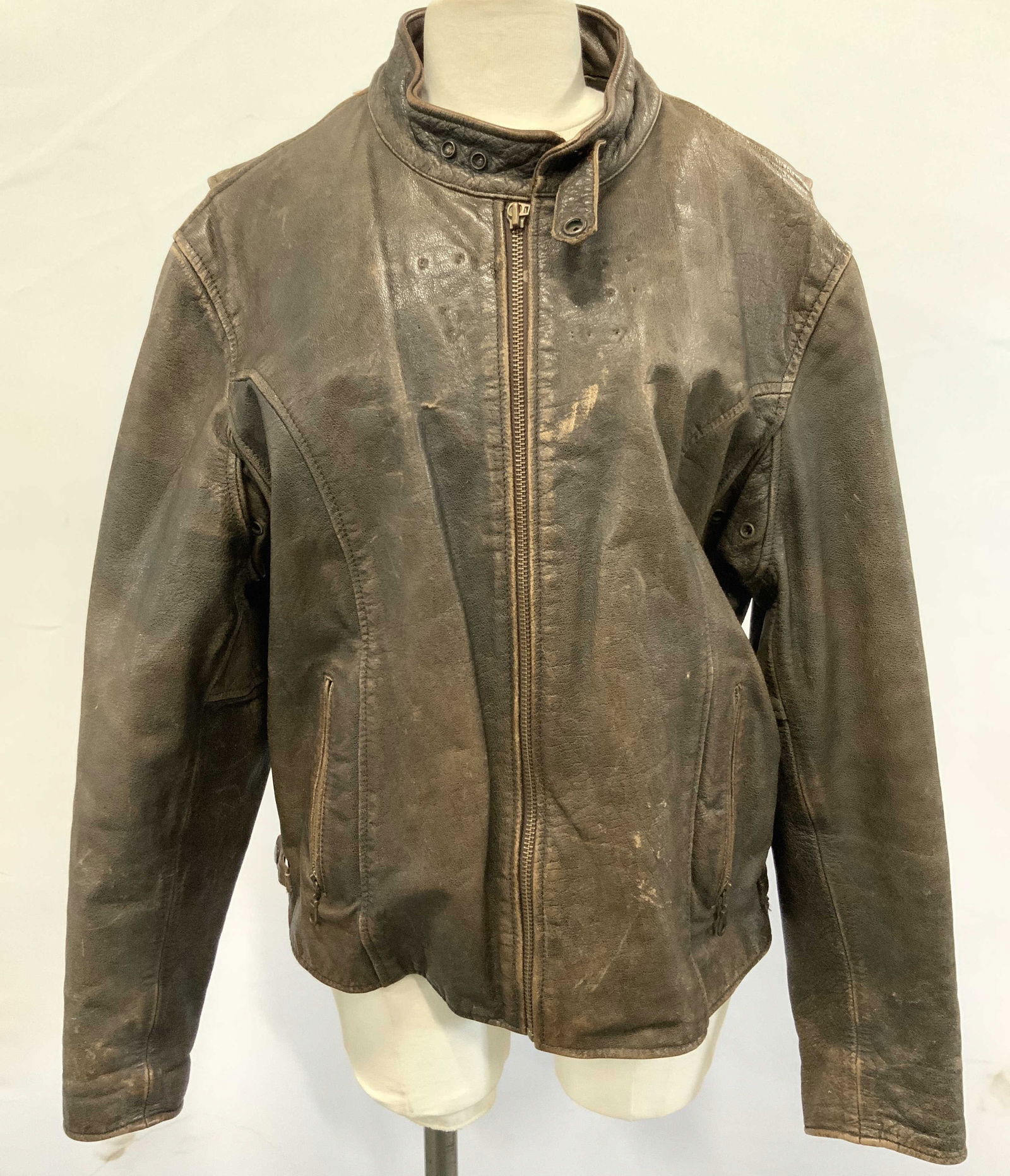 100% Vintage Leather Jacket (1 of 13)