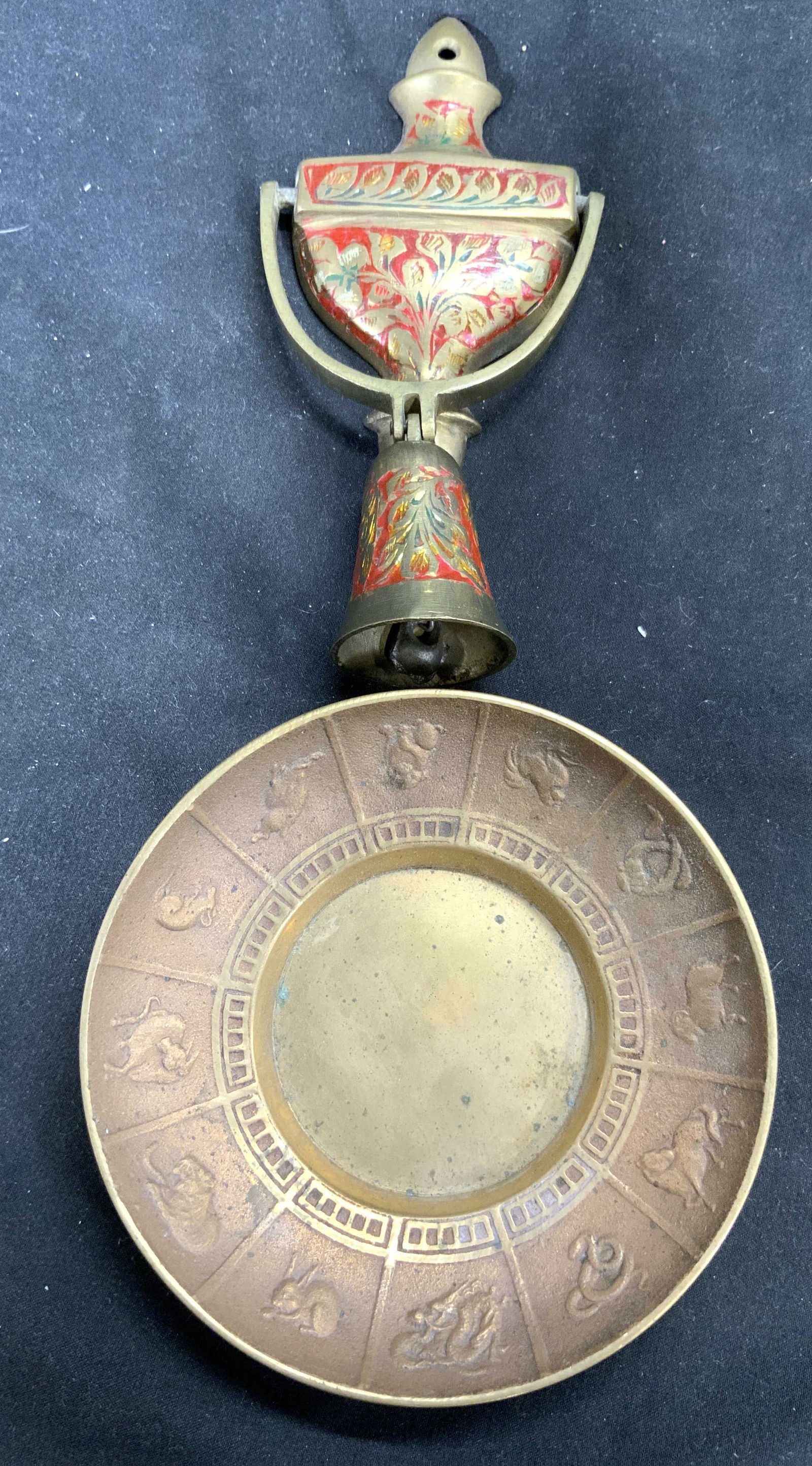 Vntg Brass Door Knocker & Trinket Dish (1 of 6)