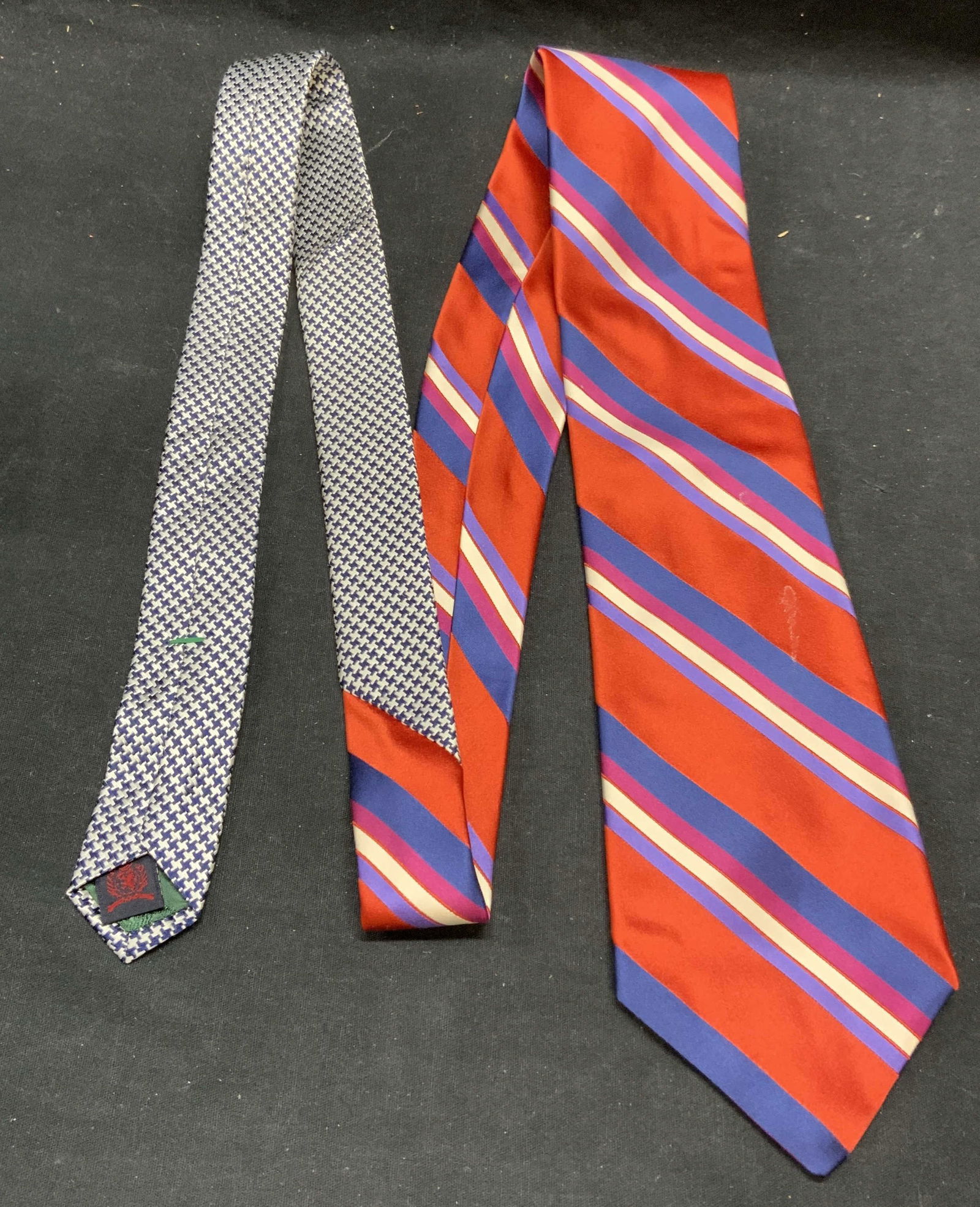 Tommy Hilfiger Red Striped Silk Tie (1 of 6)