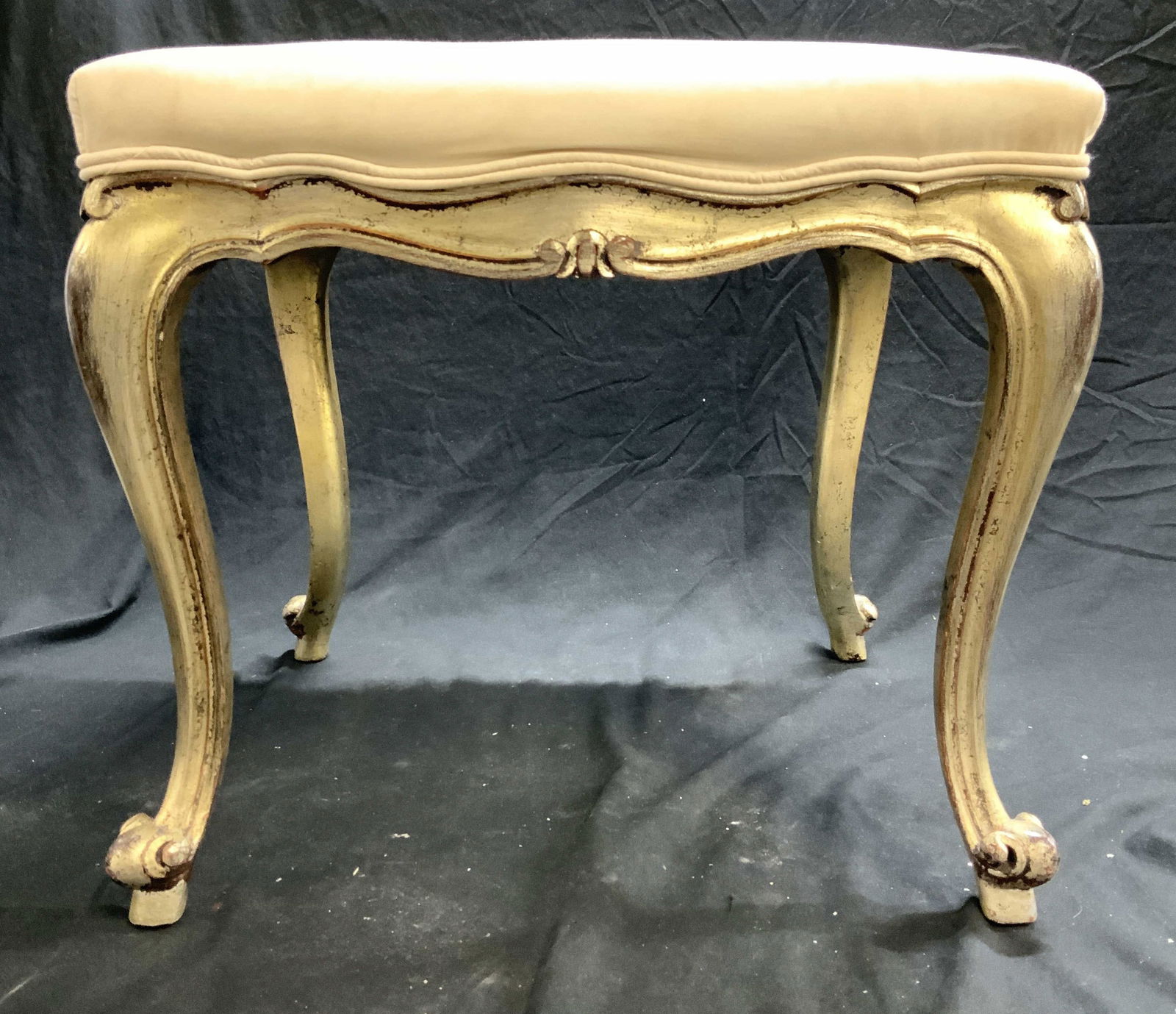 Gold Leaf Wood Vanity Stool w Cabriole Legs (1 of 9)