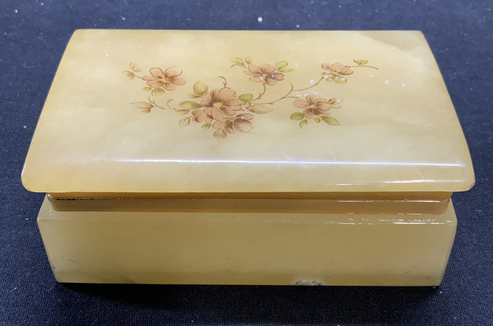 Hand Carved Alabaster Jewelry Box, Italy (1 of 6)