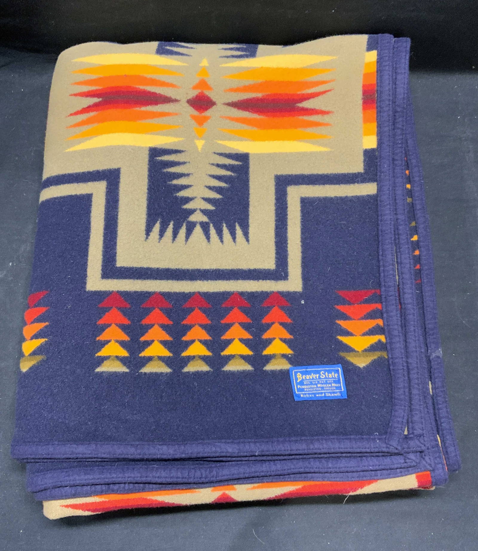 Pendleton Beaver State Wool Throw Blanket Auction