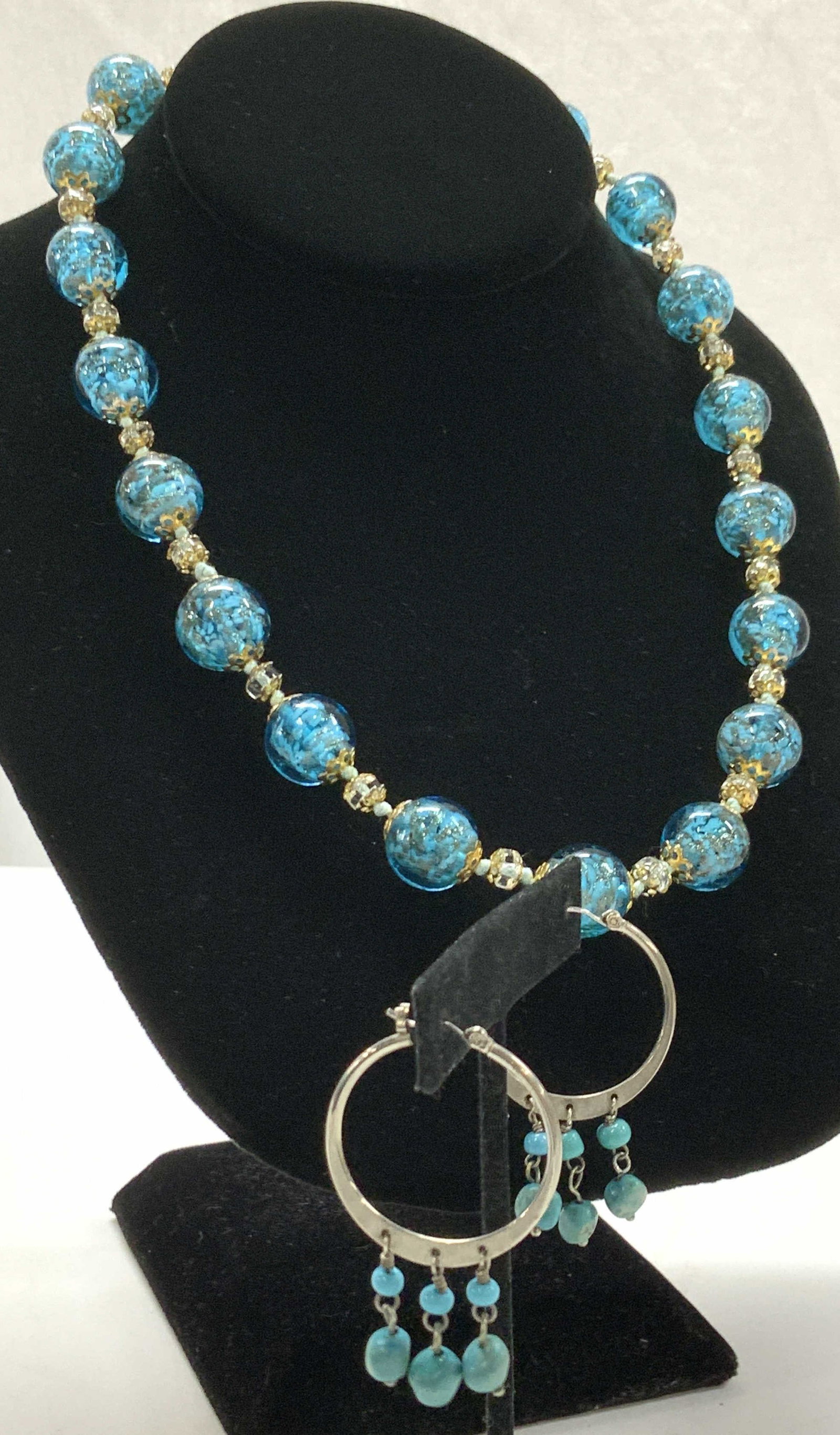 Lot 4 Glass Bead Necklace, Beaded Jewelry & Earr. (1 of 7)