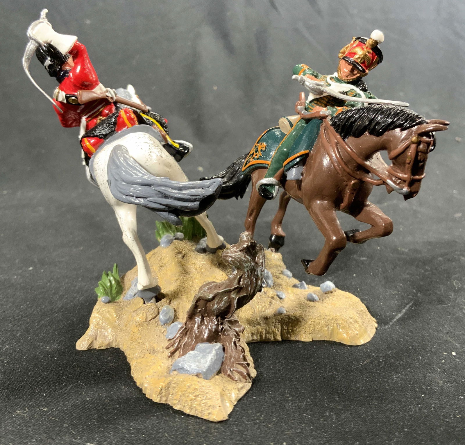 BRITAINS 1998 Metal Soldiers On Horses Figure (1 of 8)