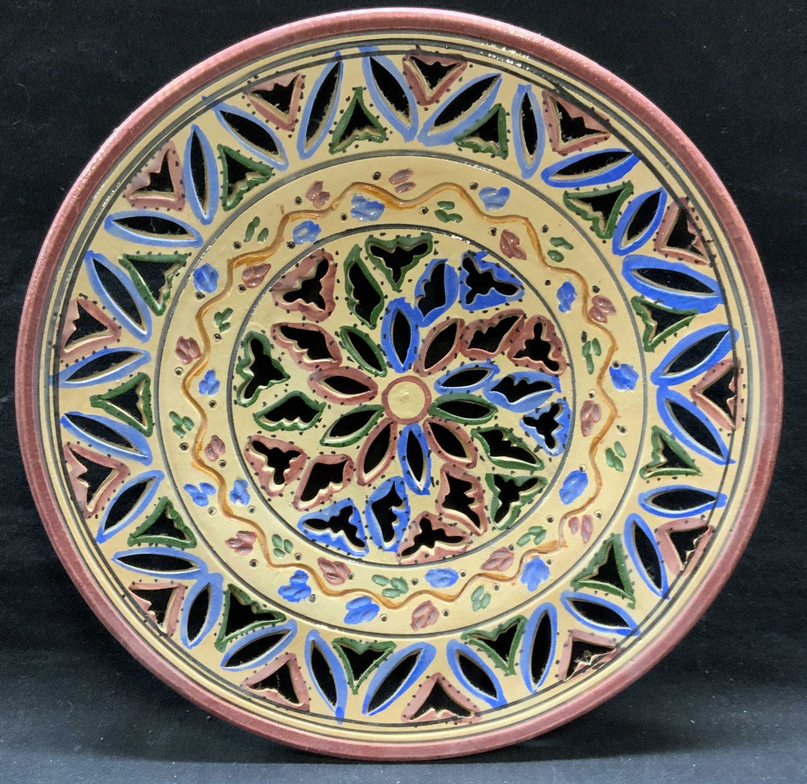 Handmade Hand Painted Art Pottery Plate (1 of 6)