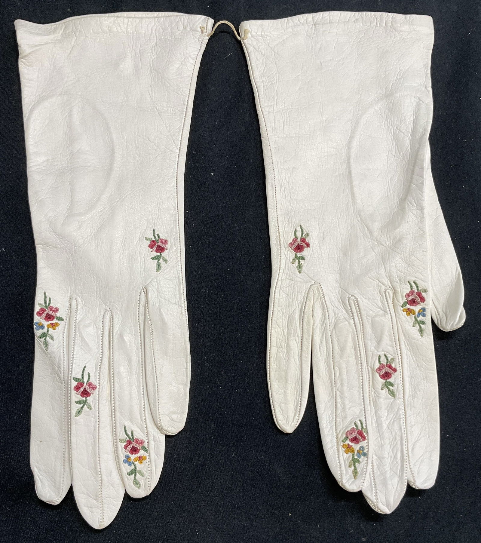 Vintage Gloves Leather Wrist Length France, New (1 of 7)