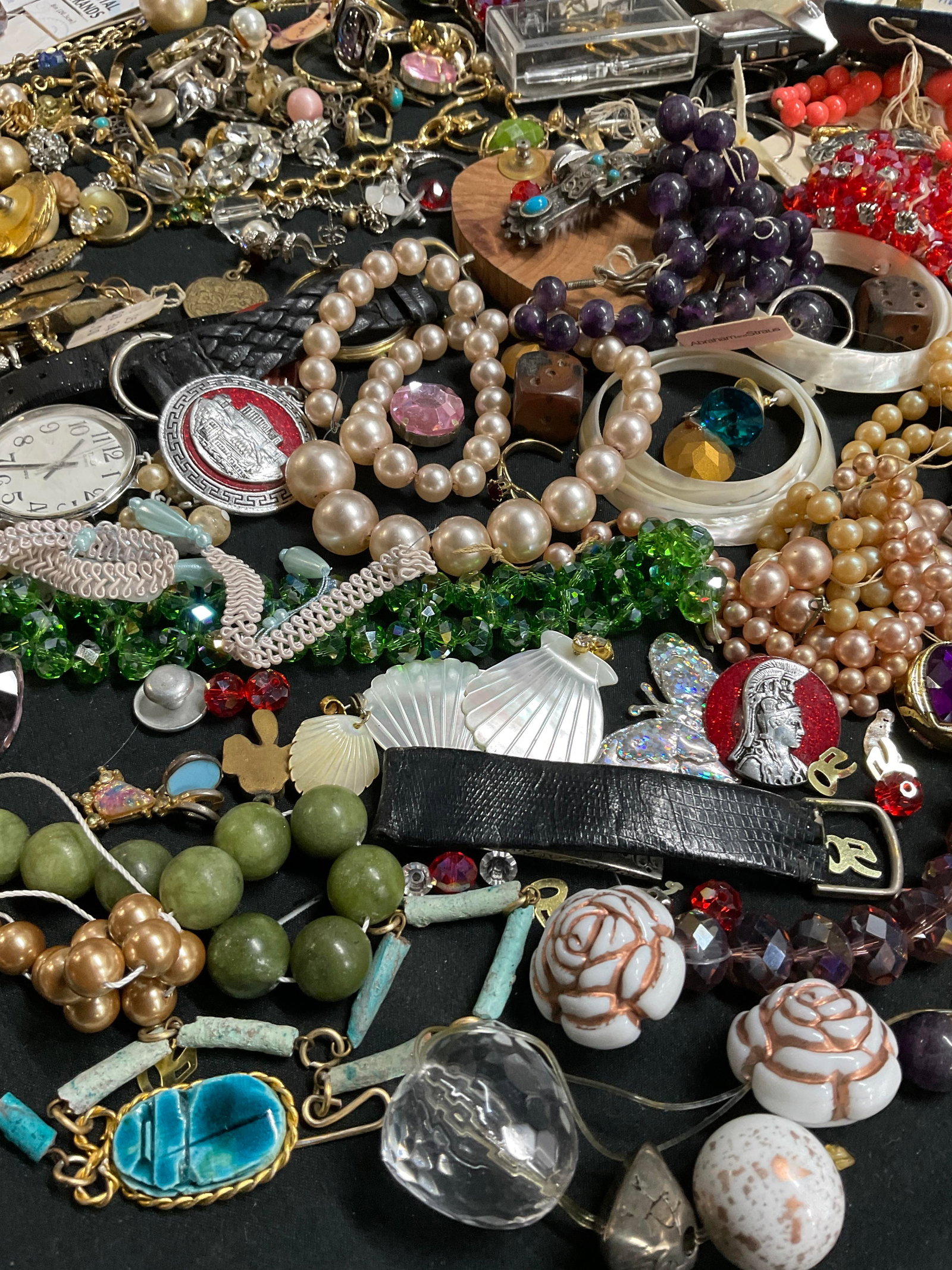 Jewelry Huge Makers Lot 100+ Pieces: Jewelry Makers lot includes single earrings, rhinestones, crystals beads, necklaces, bracelets, rings, new costume jewelry pieces, vintage jewelry and estate jewelry. Also includes polished jade, moth