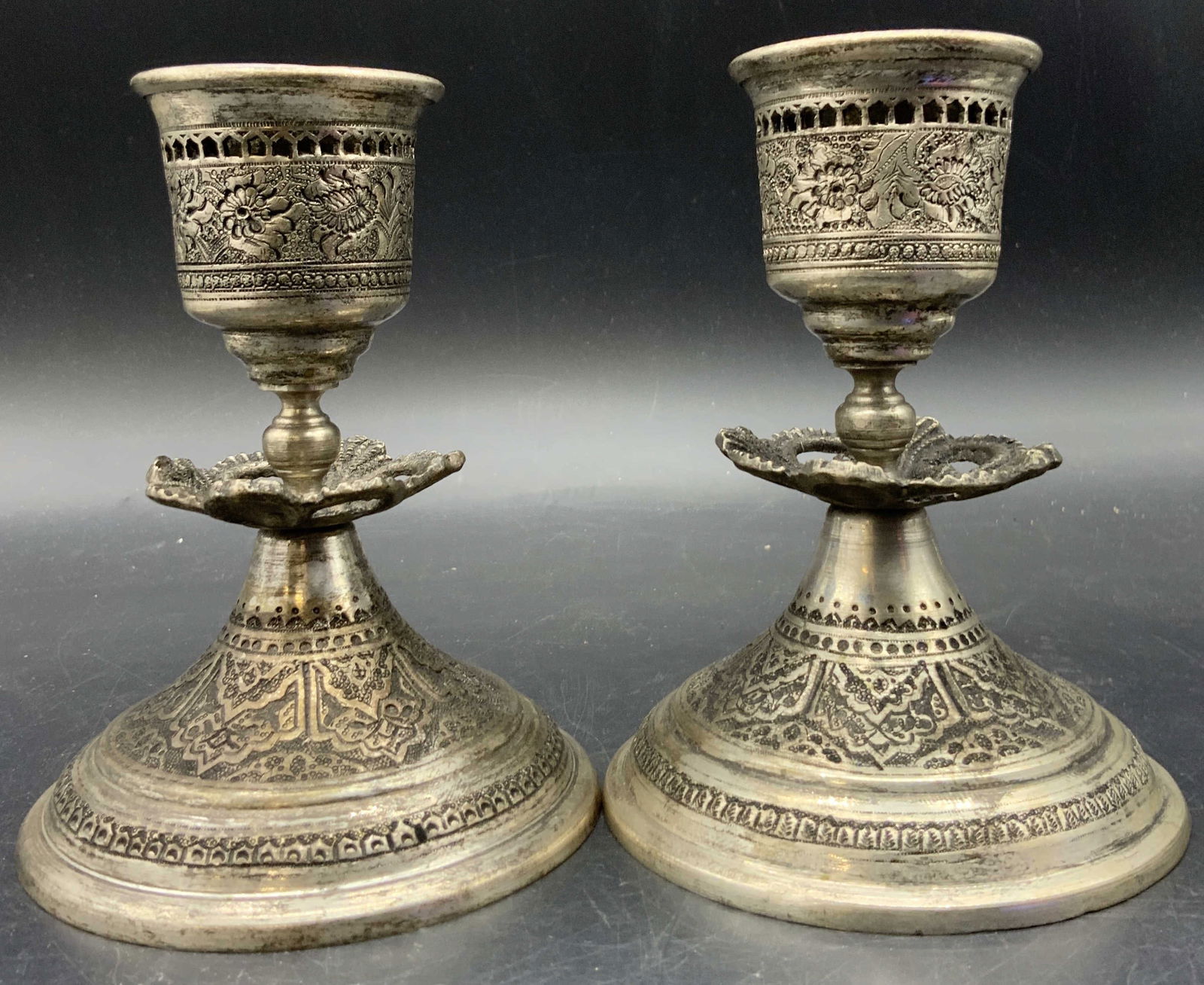 Pair Vintage Etched Silver Tone Metal Candlesticks (1 of 12)
