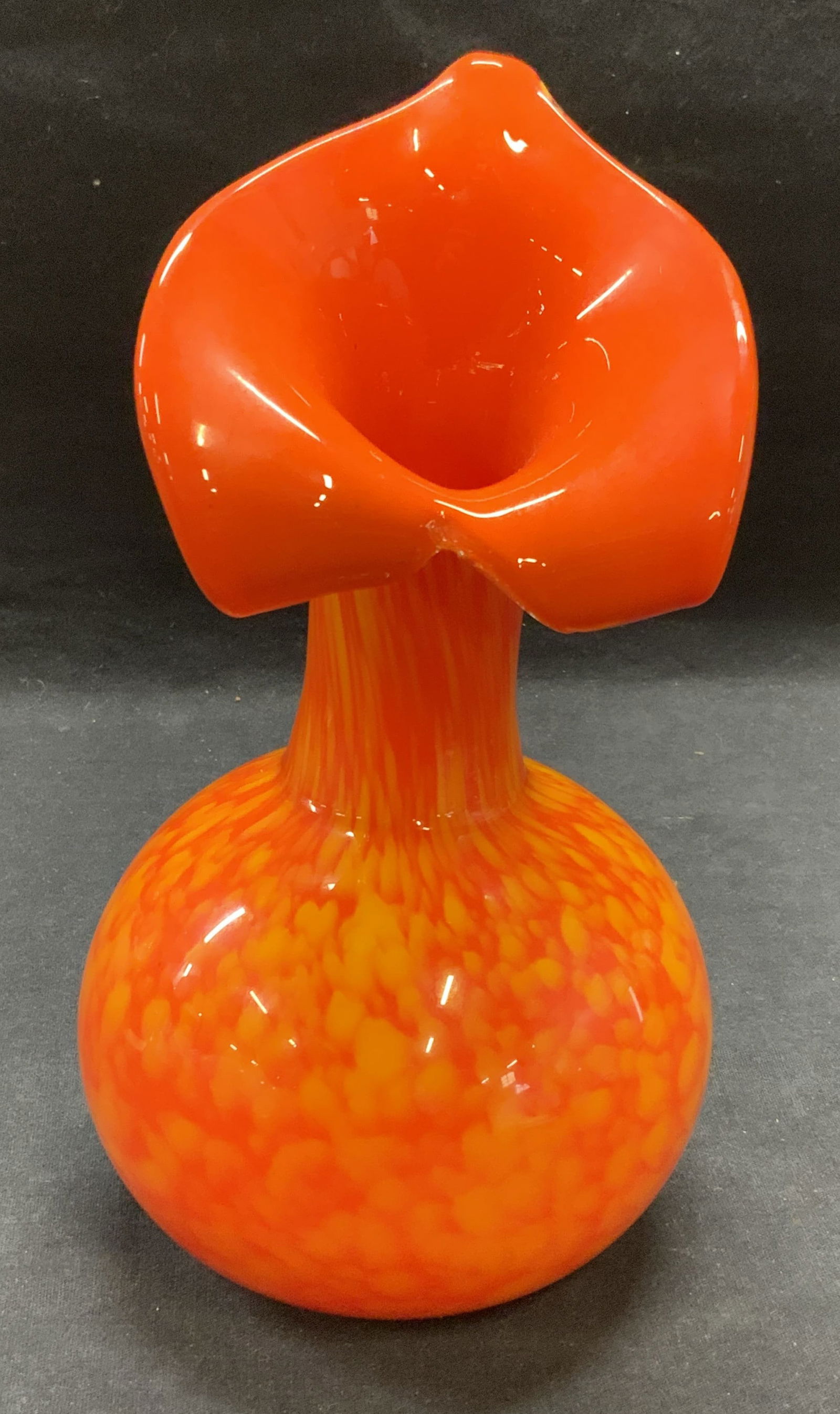 Jack In The Pulpit Orange Art Glass Vase (1 of 7)
