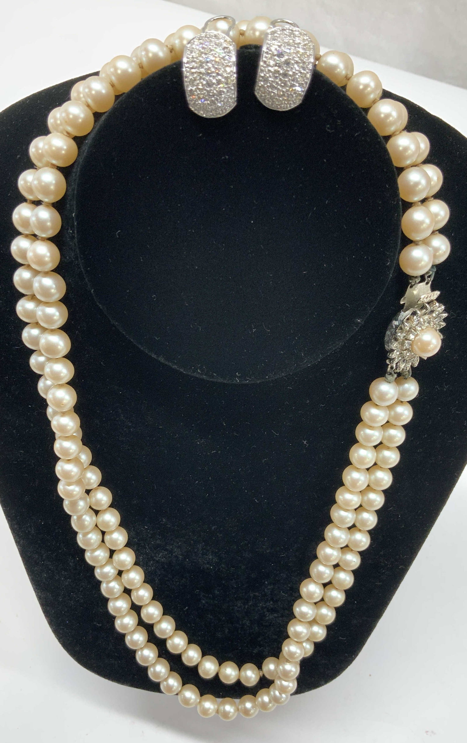 Crystal Earrings, Costume Pearl Necklace, 3 (1 of 11)