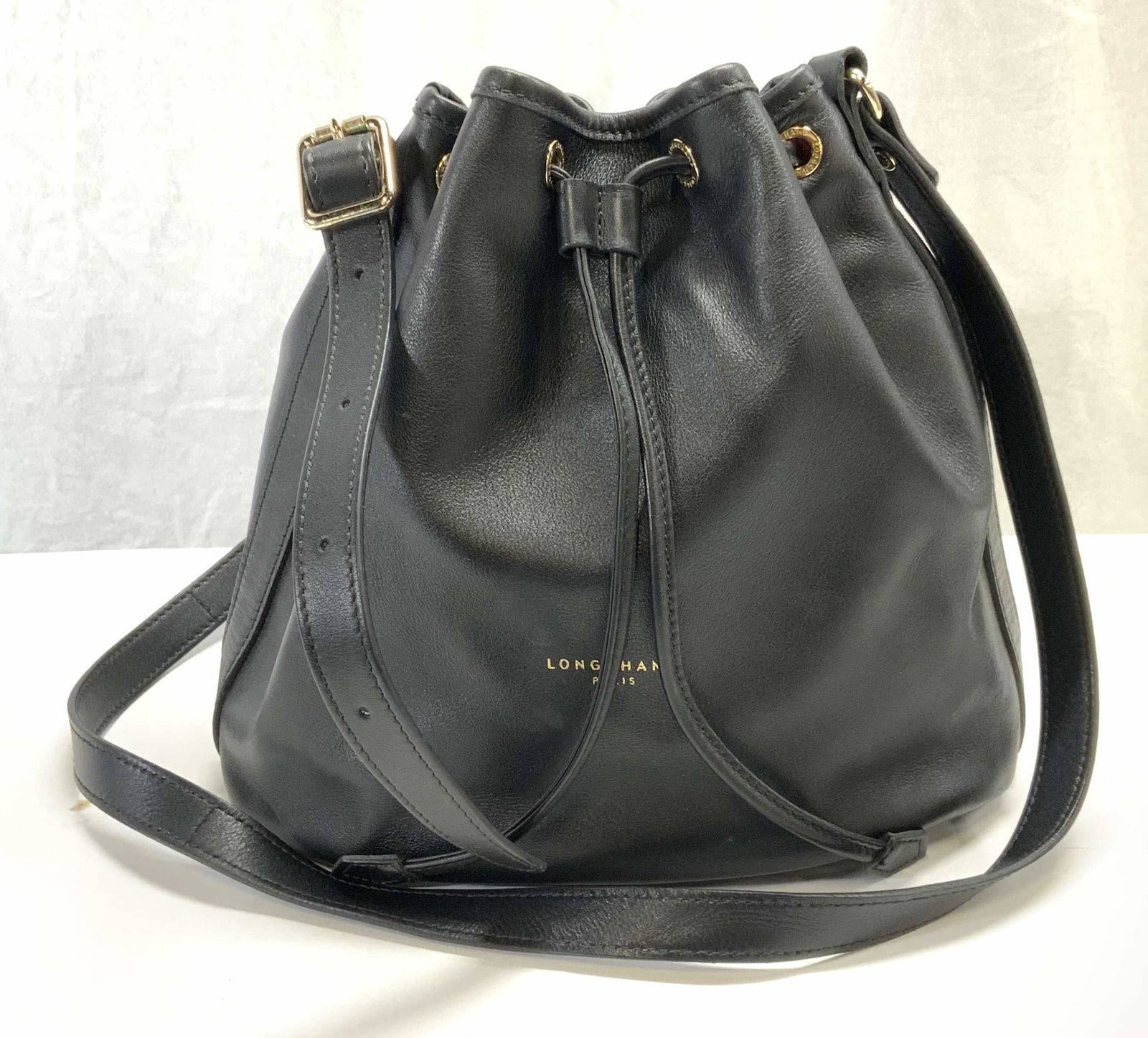 LONGCHAMP Black Leather Bucket Bag, France (1 of 10)