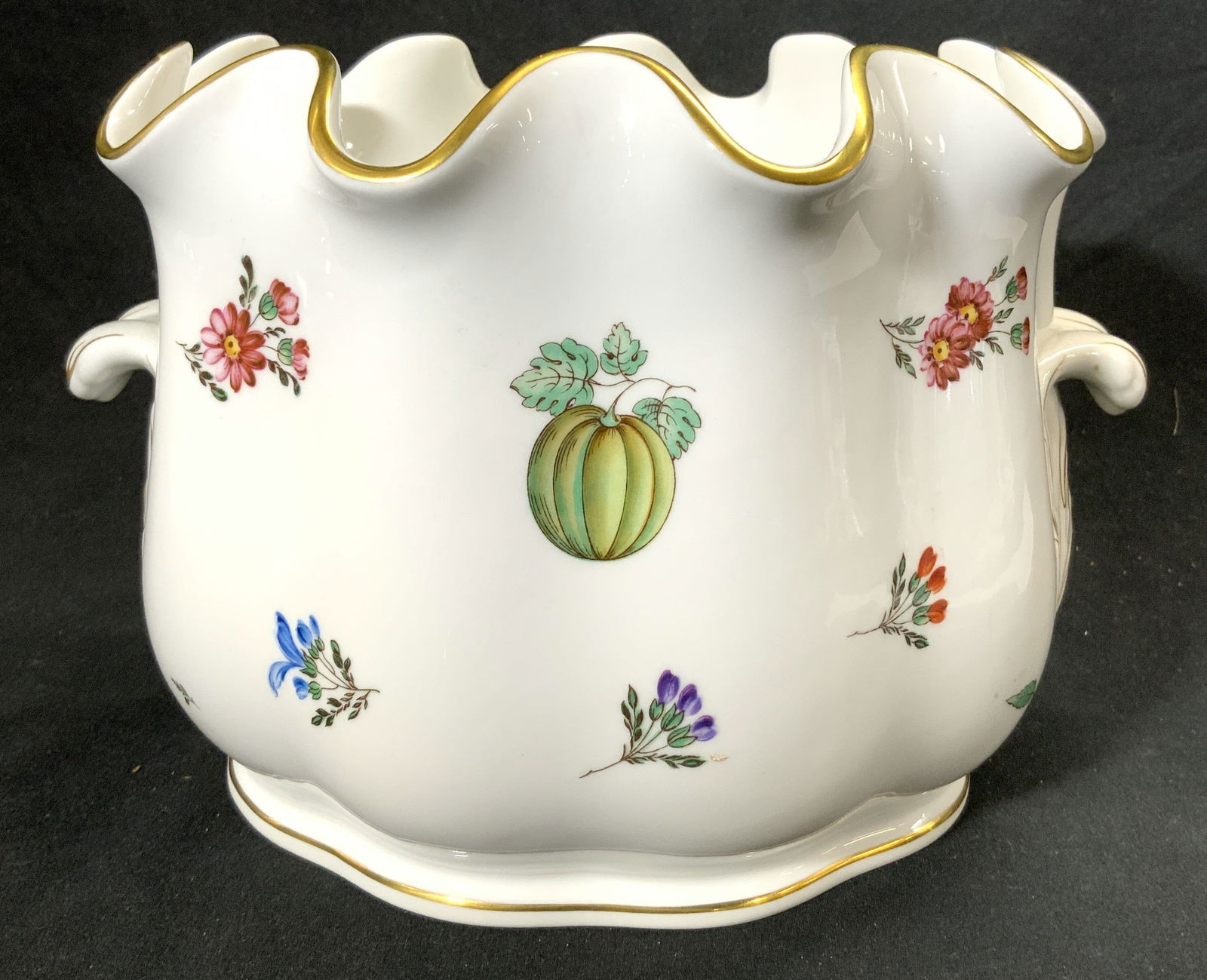 RICHARD GINORI Gilt Rim Vessel ITALY (1 of 7)