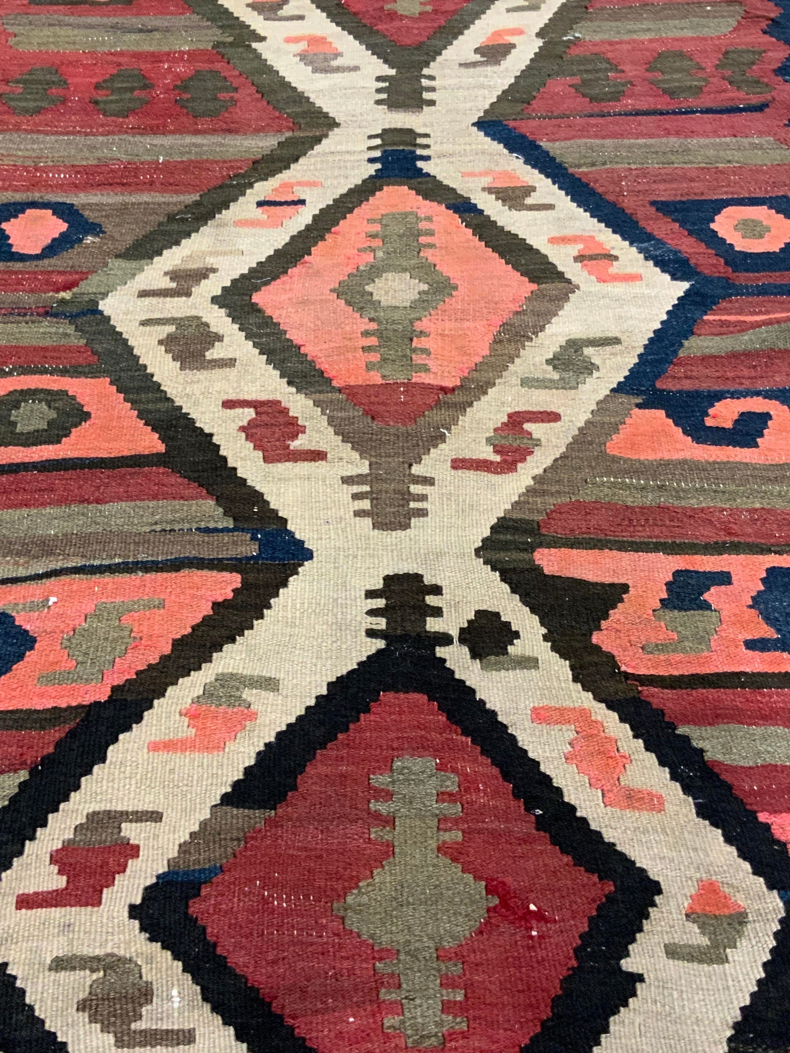 Vintage Handmade Kilim Fringe Trim Rug (1 of 14)