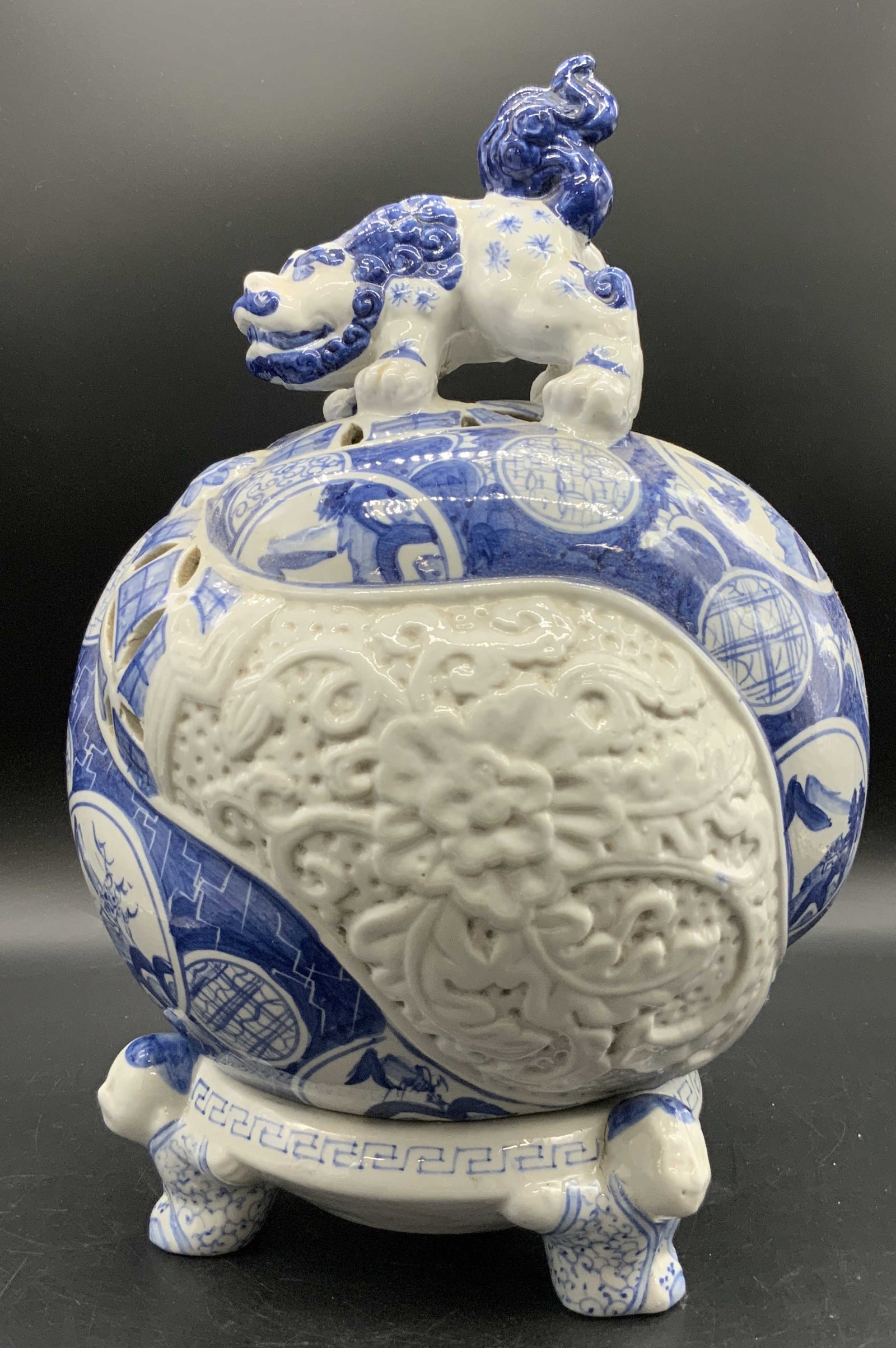 Vintage Signed Asian Ceramic Fu Dog Sphere W Stand (1 of 20)