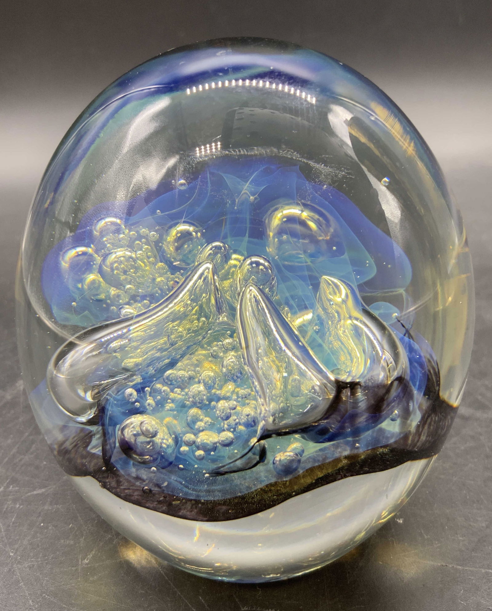 2001 Signed Swirled Bubble Art Glass Paperweight (1 of 16)