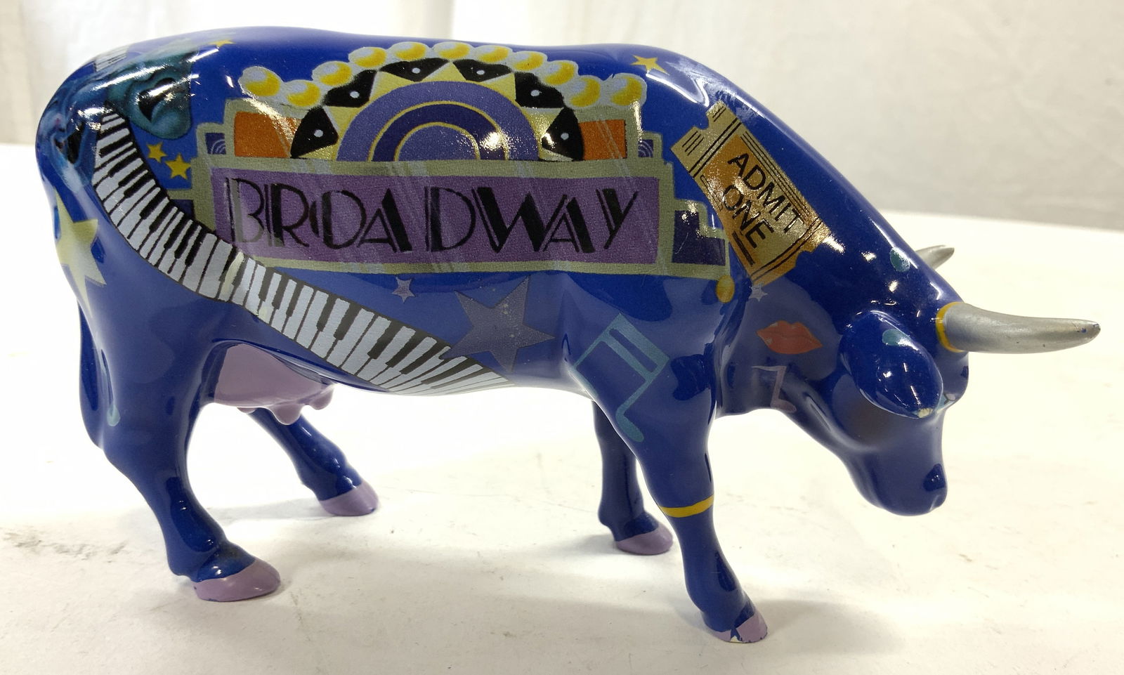COW PARADE Porcelain Broadway Bull Figure (1 of 8)