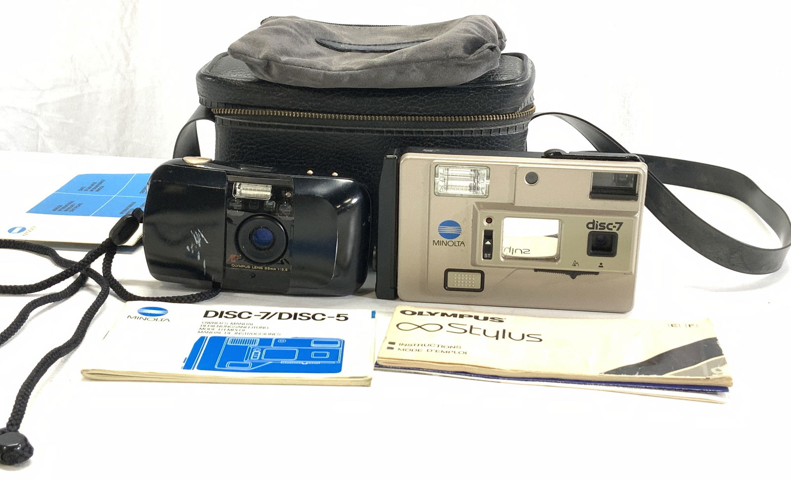 Lot 2 Vtg Cameras, Minolta disc 7, Olympus 35 mm (1 of 8)